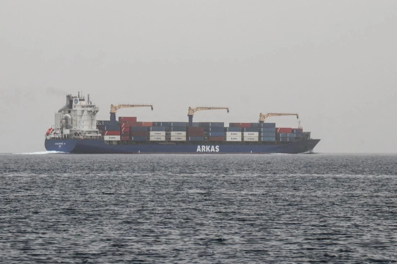 Indian cargo ship sunk off Yemen coast; all 14 crew members rescued