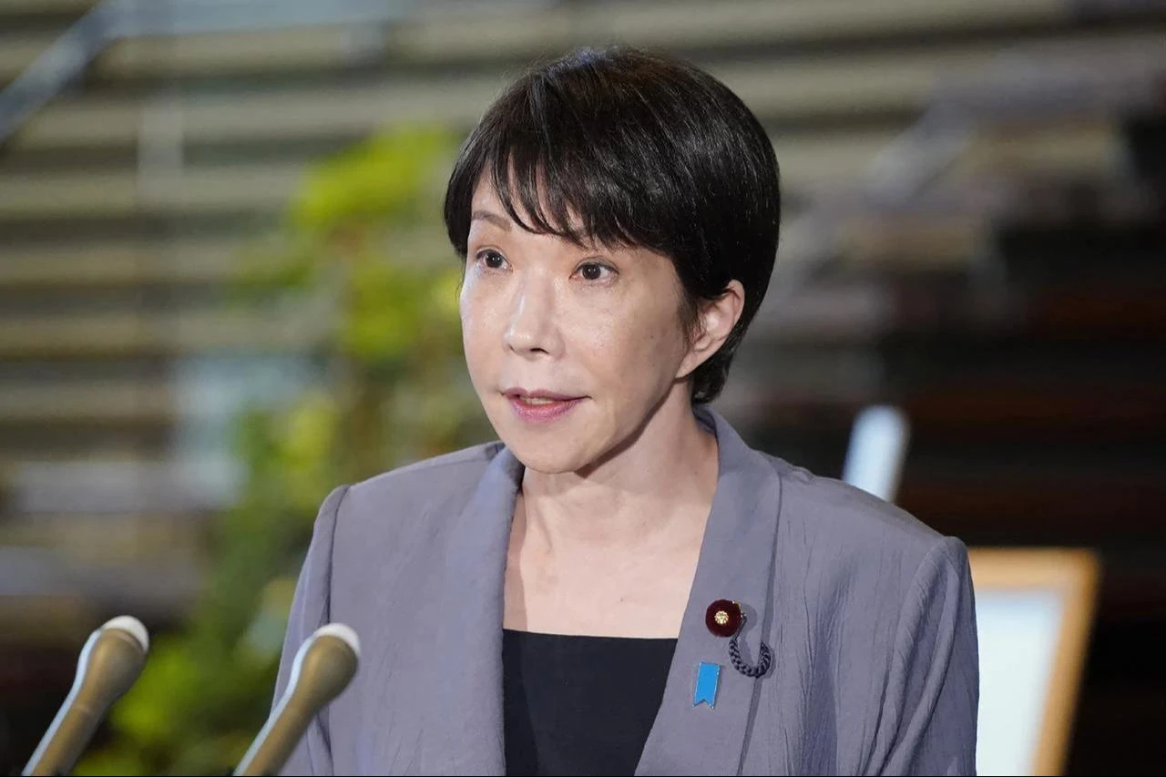 Japanese Prime Minister Sanae Takaichi speaks to the media at the Prime Minister’s Office, in Tokyo after a 7.1-magnitude earthquake hit southern Japan, July 28, 2026. (AFP Photo)