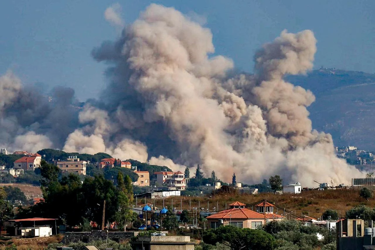 Smoke rises following an Israeli controlled-explosion on the village of Kfartibnit as seen from Nabatieh in southern Lebanon, July 29, 2026. (AFP Photo)