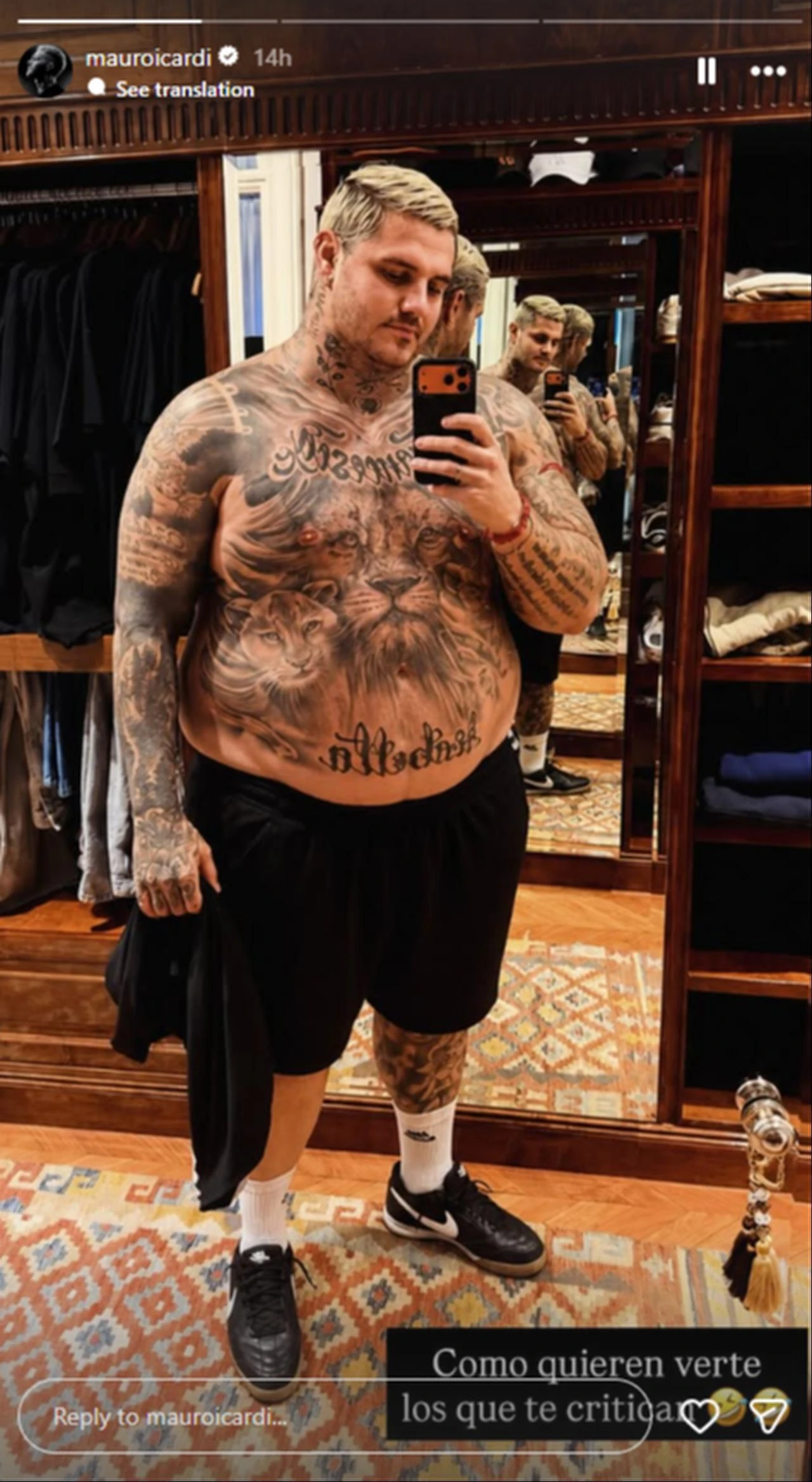 Mauro Icardi shares an AI-edited version of his mirror selfie that makes him appear heavier as he responds to criticism of his physique. (Photo via Instagram/@mauroicardi)