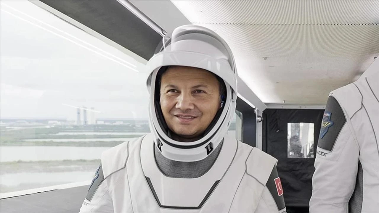 Türkiye's first Turkish astronaut Alper Gezeravci. (AA Photo)