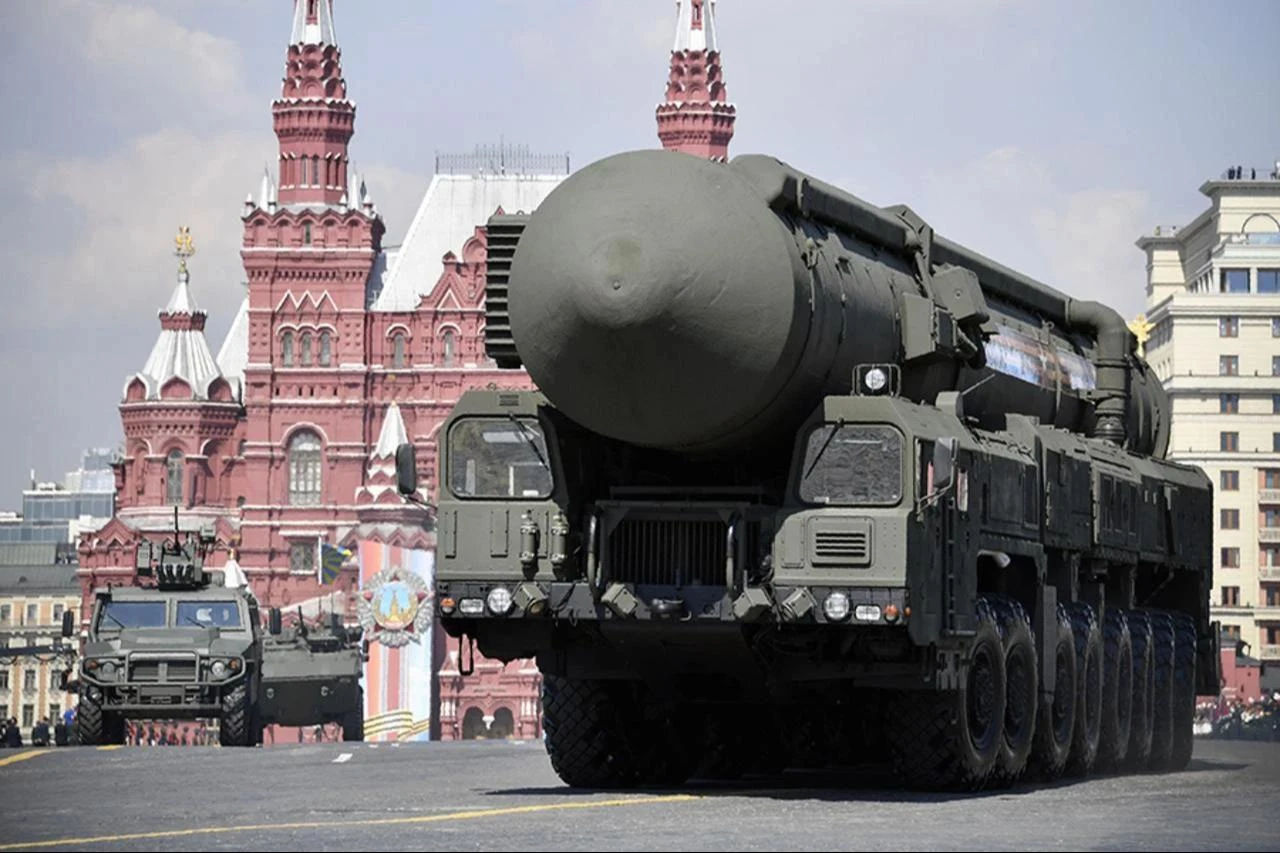 Russian Topol-M intercontinental ballistic missiles drive through Red Square in Moscow in preparation for a military parade, May 2019. (AFP Photo)