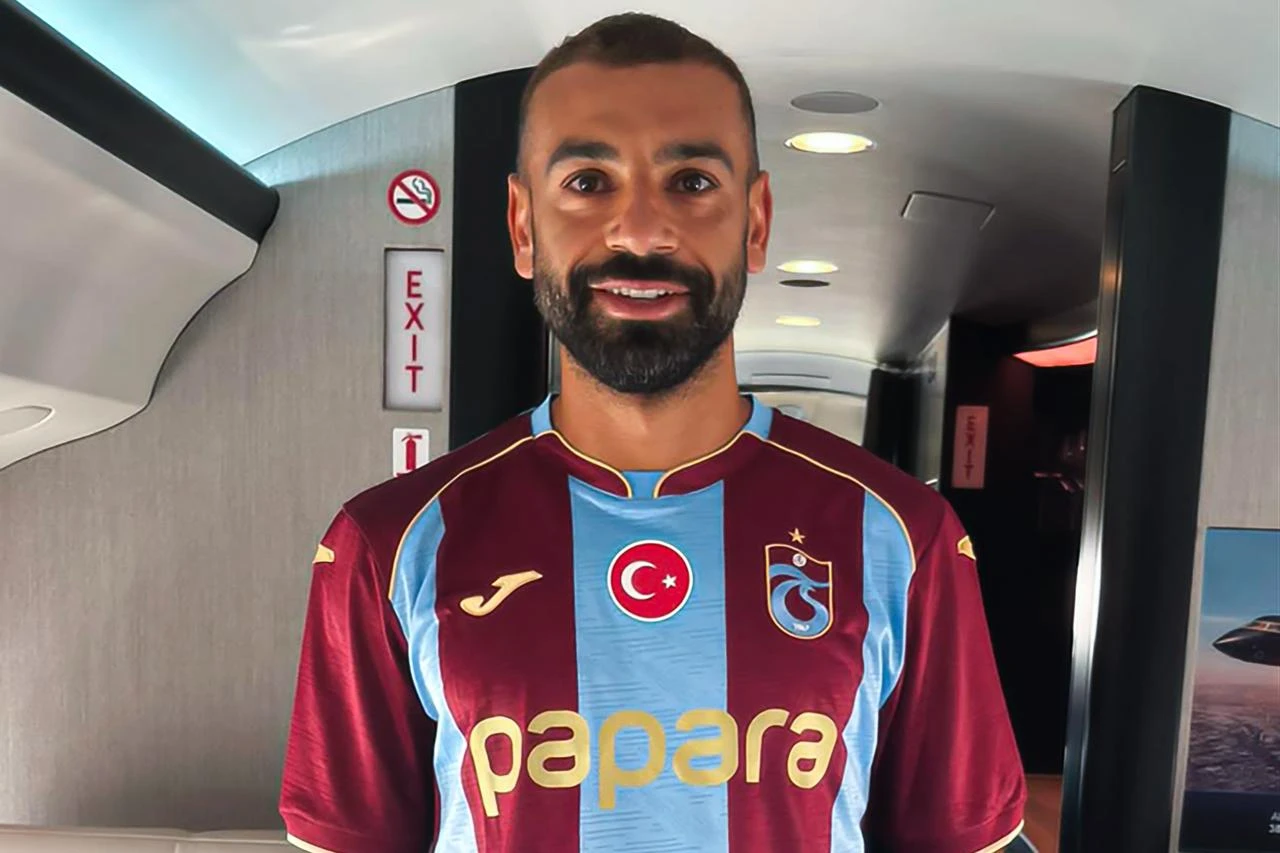 ‘Trabzon, are you ready?’ Mohamed Salah appears in Trabzonspor jersey