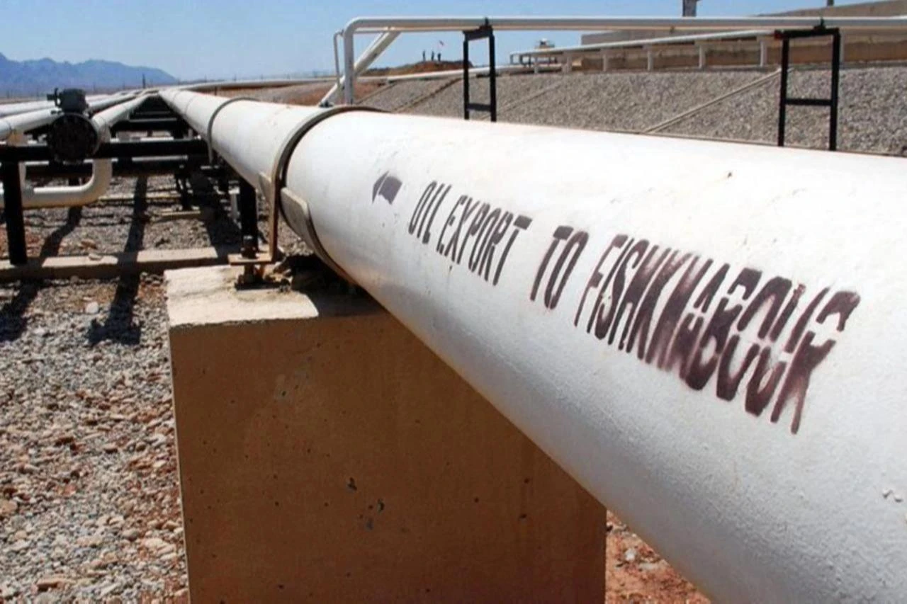 A section of the Kirkuk-Ceyhan oil pipeline in northern Iraq. (AA Photo)