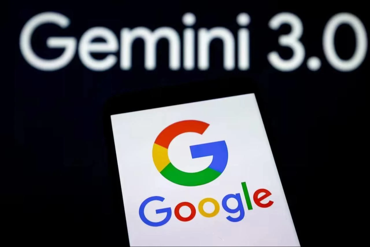 Photo illustration shows the Google logo on a smartphone screen with the Gemini 3.0 logo in the background, November 17, 2025, in Beijing, China. (AFP Photo)