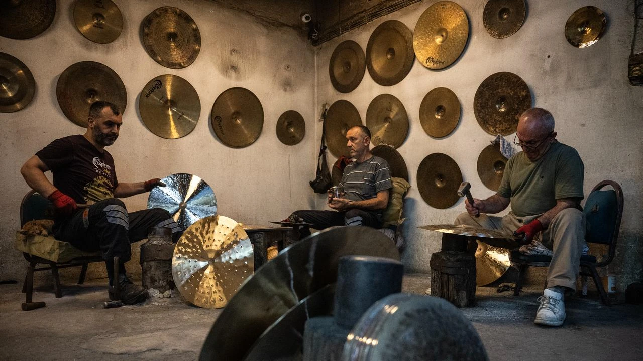 400-year-old Istanbul cymbal craft still prized by jazz drummers