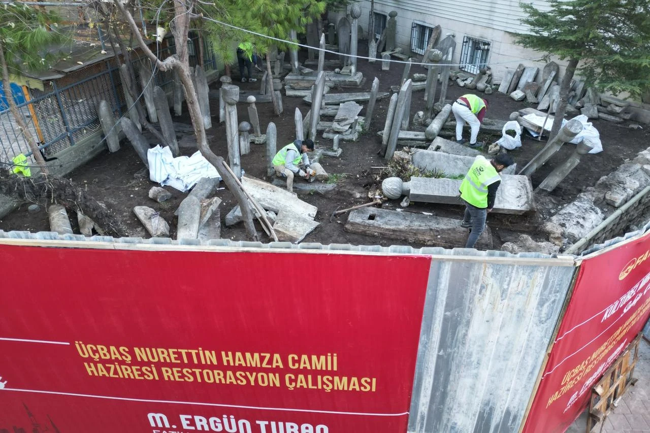 Ottoman-era graveyards in Istanbul's Fatih restored to preserve city's historical memory