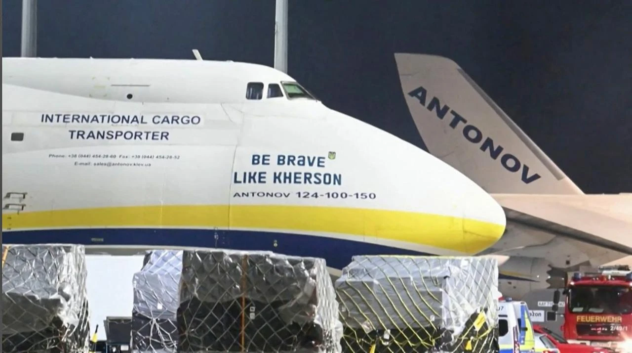 A video grab taken from a video footage by News5 from August 5, 2026 the nose of an Ukrainian "Antonov" plane at German airport Leipzig-Halle in Schkeuditz, eastern Germany, after a drone was spotted nearby. (AFP Photo)