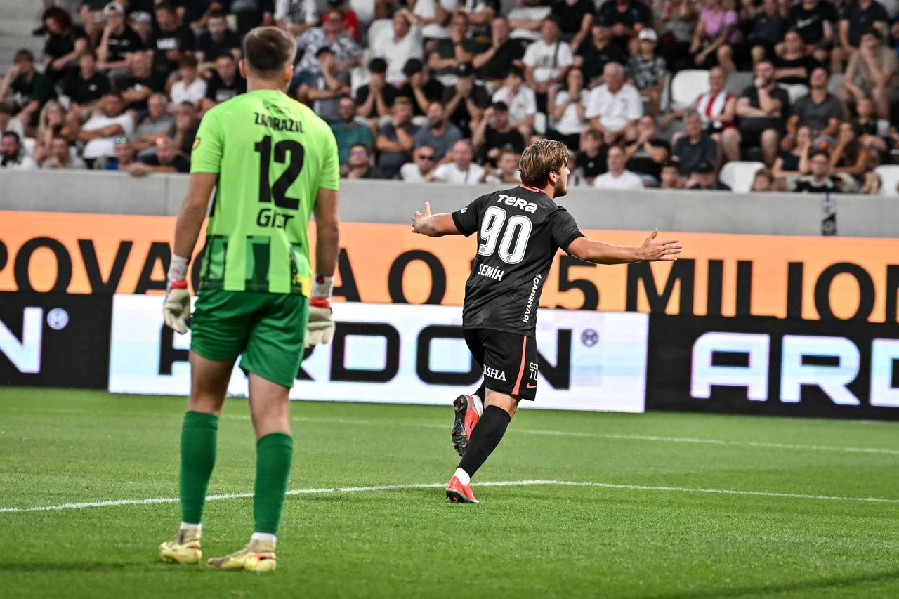 Semih Kilicsoy of Besiktas celebrates after scoring during the UEFA Europa League third qualifying round match between FC Hracek Kralove and Besiktas JK at FINEP Arena in Hradec Kralove, Czech Republic on August 6, 2026. (AA Photo)