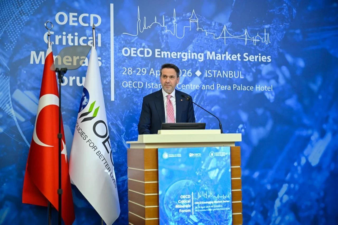 European buyers seek non-Russian gas routed through Türkiye, minister says