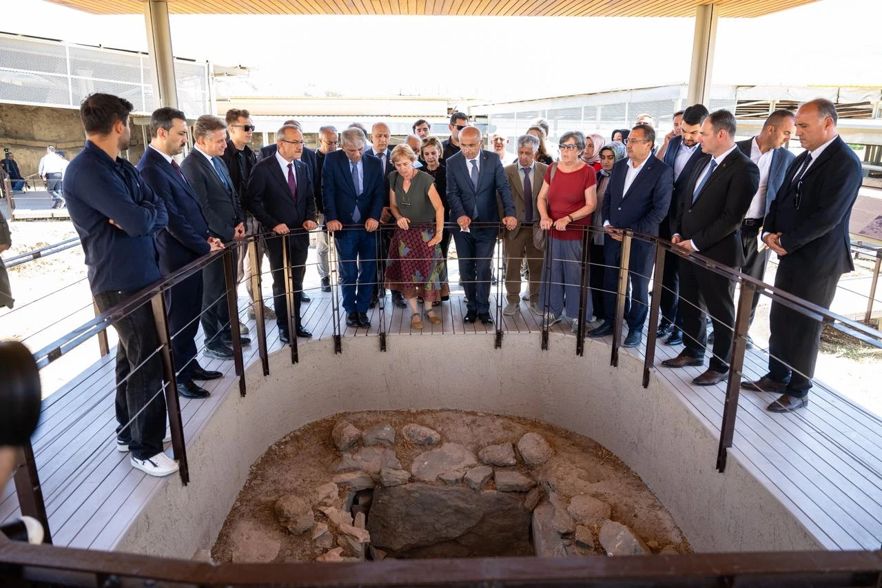 Arslantepe opens ancient king's throne room to visitors as Malatya festival begins
