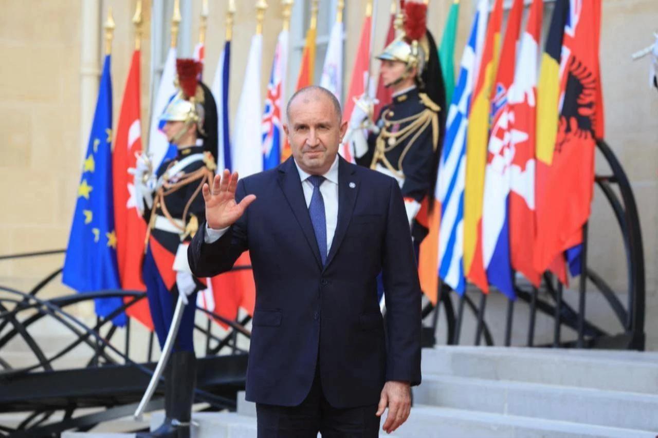 Bulgaria's Rumen Radev poses for a photograph as he arrives for a dinner of the Coalition of the Willing to support Ukraine at The Elysee Presidential Palace in Paris on July 13, 2026. (AFP Photo)