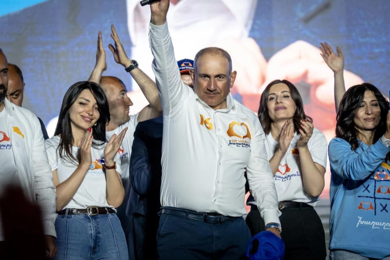 Pashinyan says Armenia-Azerbaijan peace is 'visible and tangible'