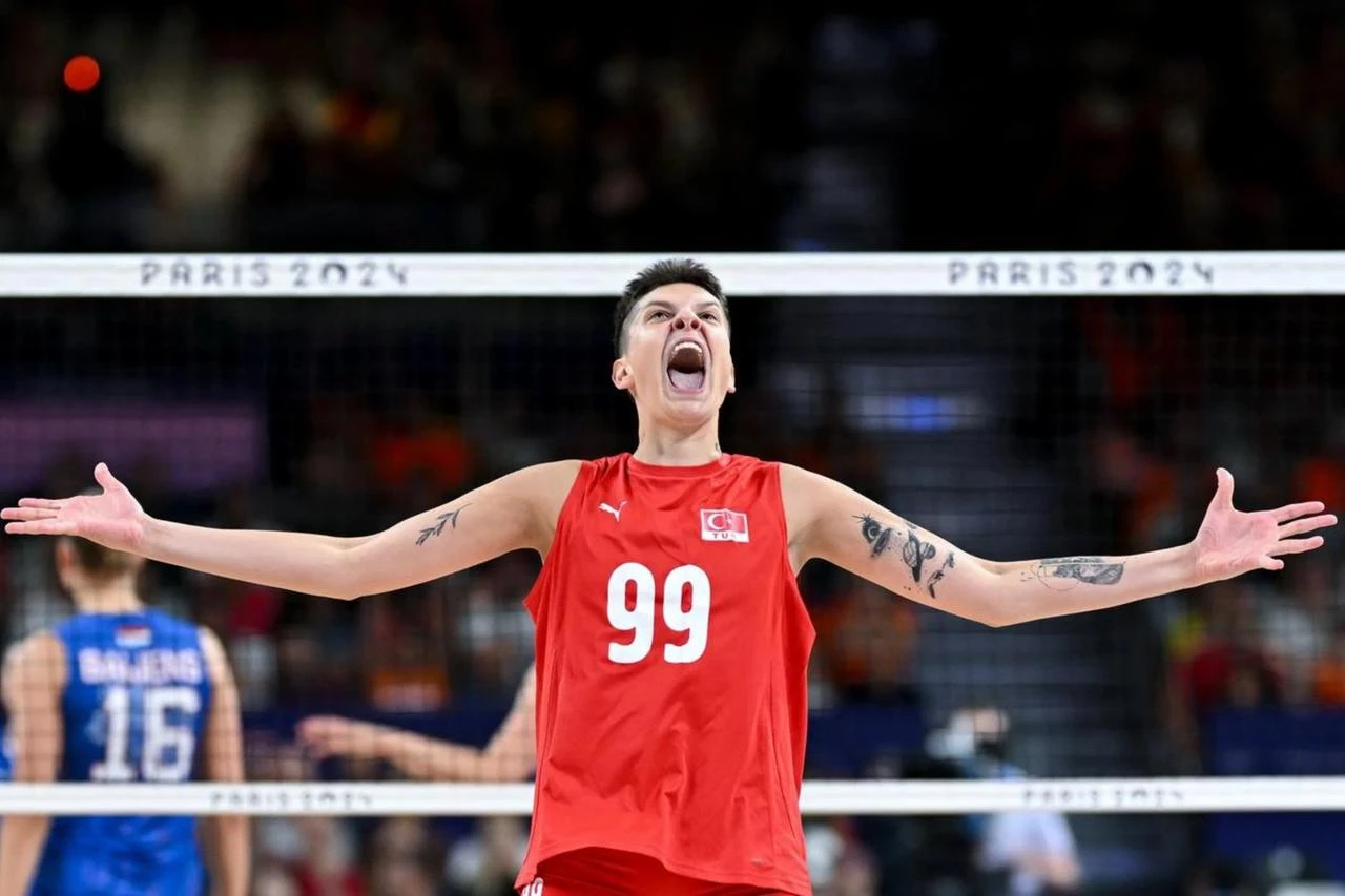 Türkiye leaves Ebrar Karakurt out of national team squad as recovery continues