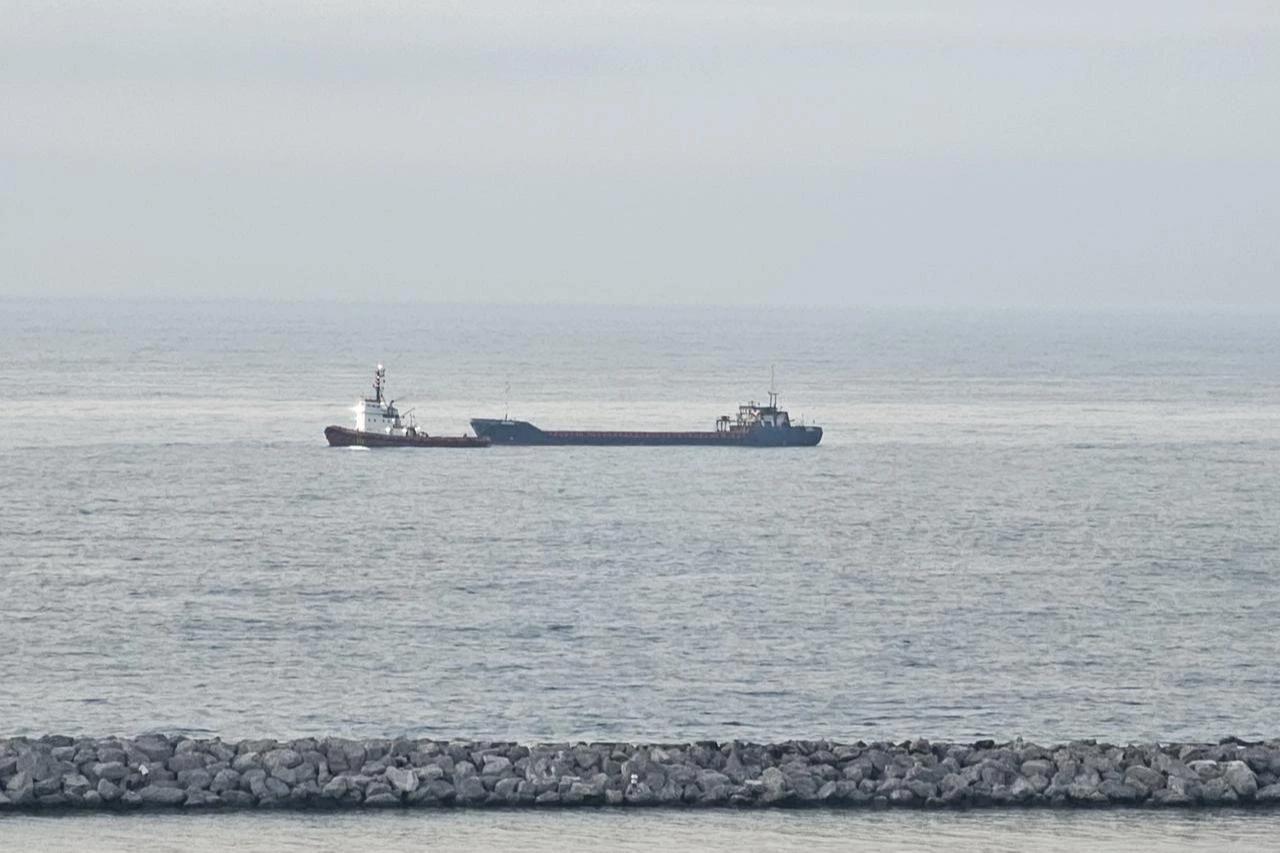 A cargo ship hit in attacks on commercial vessels in the Black Sea has anchored off the coast of Zonguldak, Türkiye, August 3, 2026. (IHA Photo)