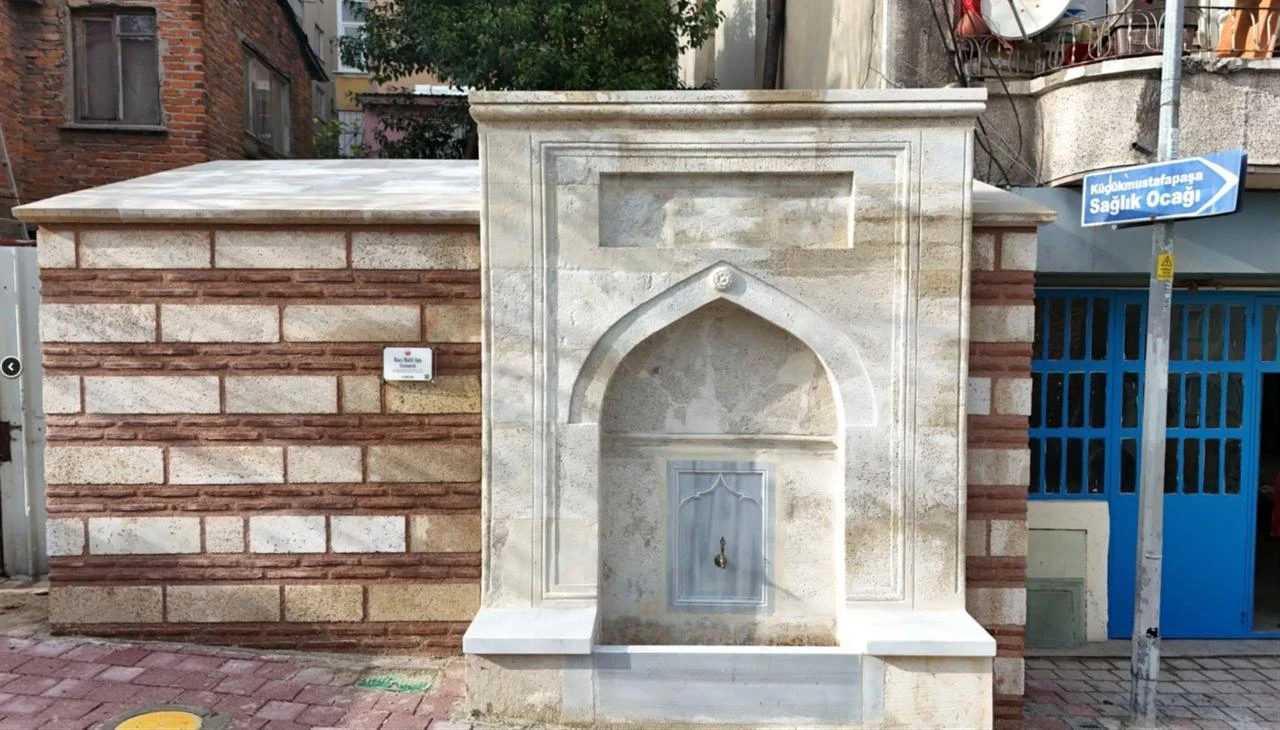 A restored historic fountain is seen after Fatih Municipality’s project to return water to 138 historic fountains in Istanbul’s Fatih district, Aug. 8, 2026. (AA Photo)