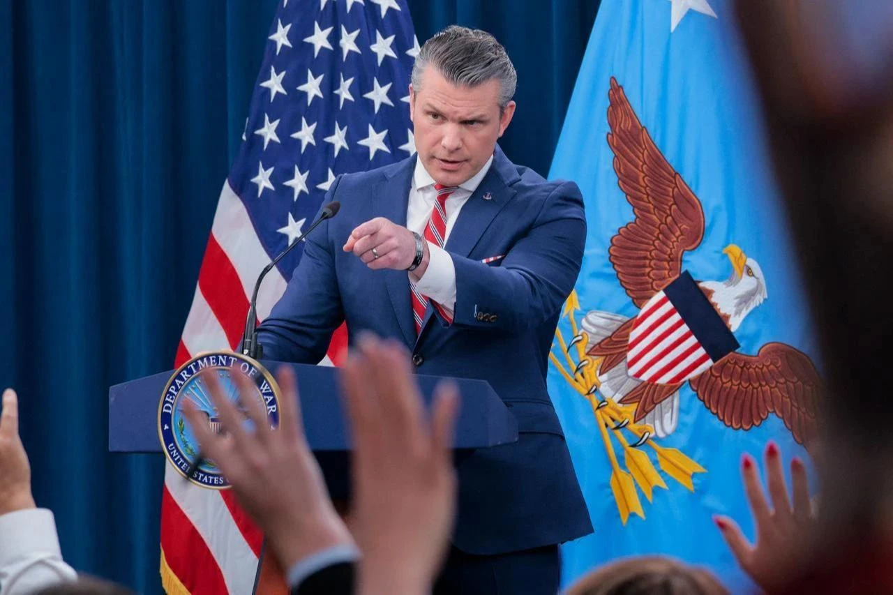 U.S. Secretary of War Pete Hegseth takes questions during a press briefing at the Pentagon on May 5, 2026 in Arlington, Virginia. (AFP Photo)