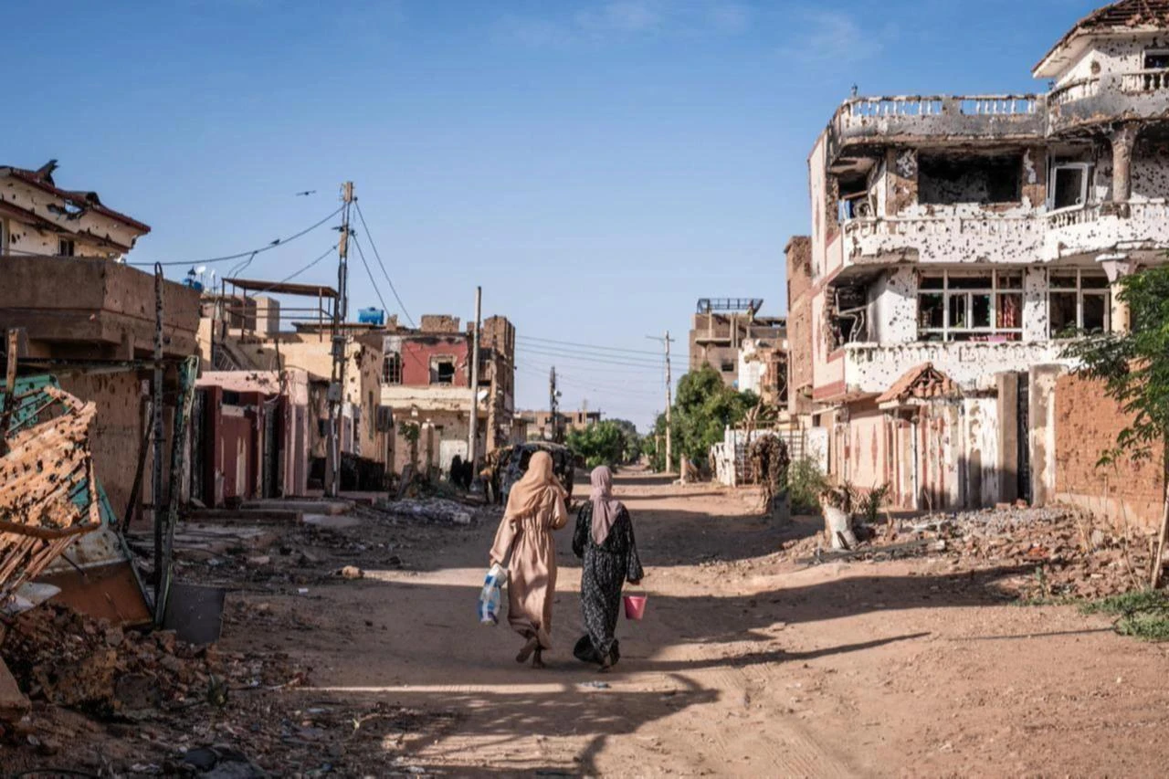 Pope Leo XIV urges humanitarian corridors, ceasefire in Sudan