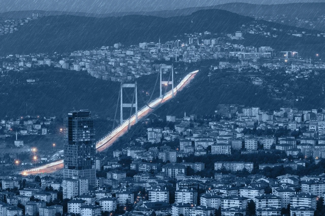 Rain expected in Istanbul tomorrow after days of scorching heat