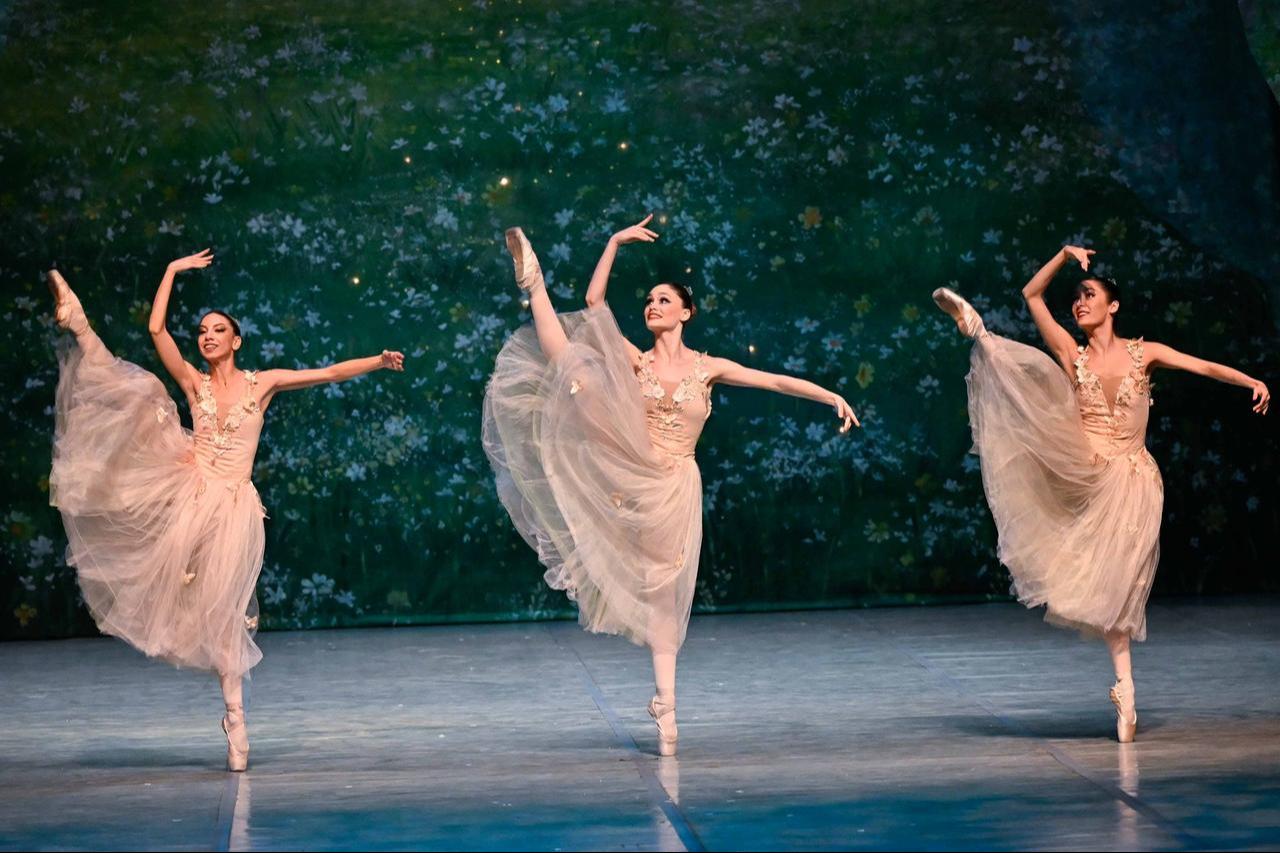 Ballets take part in the general rehearsal of Nutcracker, written by Pyotr Ilyich Tchaikovsky, rewritten by Alexander Dumas, to be performed by Ankara State Opera and Ballet for the first time in the 10th season in Ankara, Türkiye, November 29, 2024. (AA Photo)