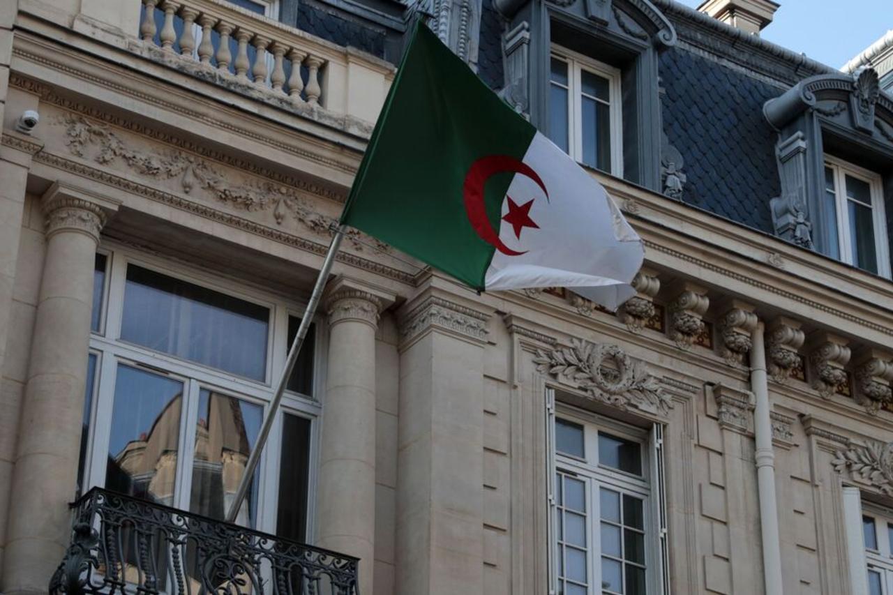 Algeria cuts diplomatic ties with UAE