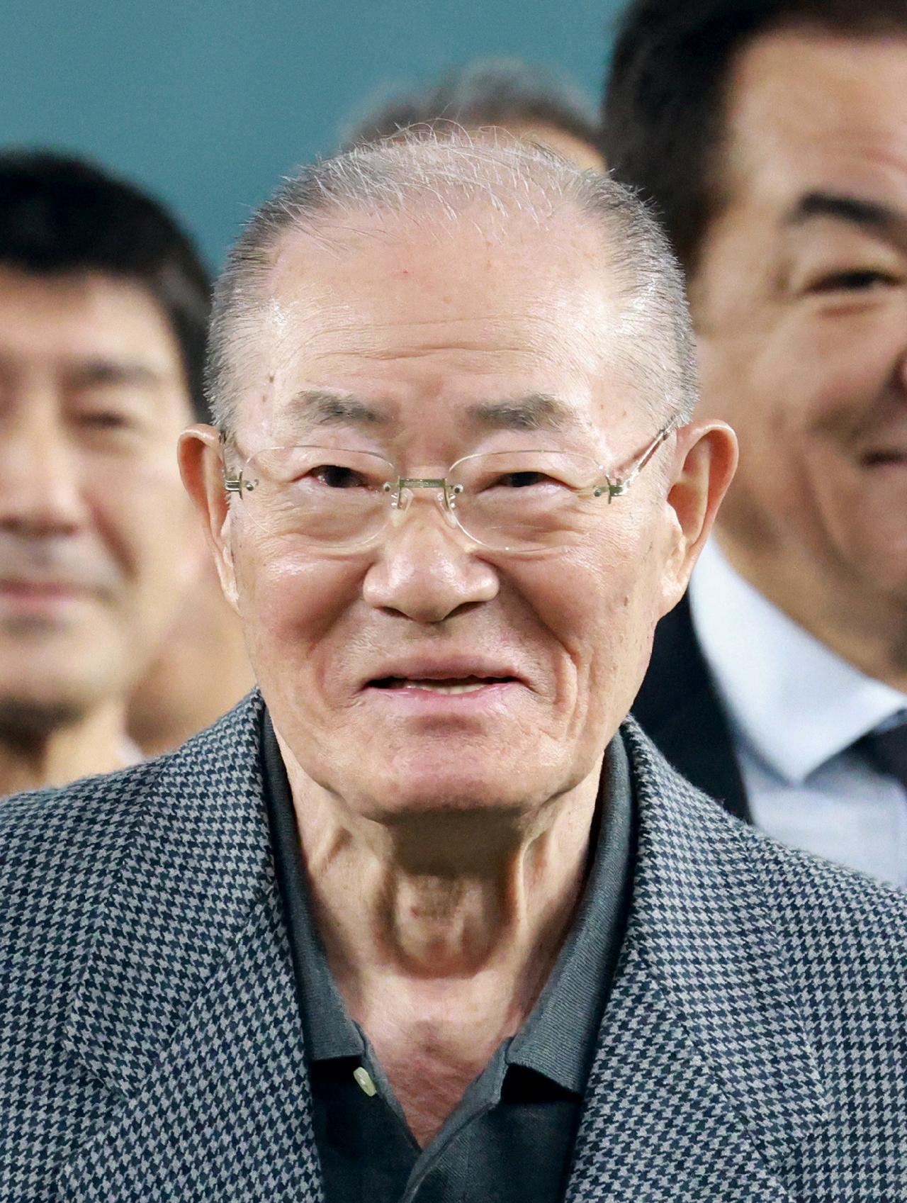 This picture shows former Japanese baseball player Isao Hairmoto in Tokyo,  Japan. (AFP Photo)