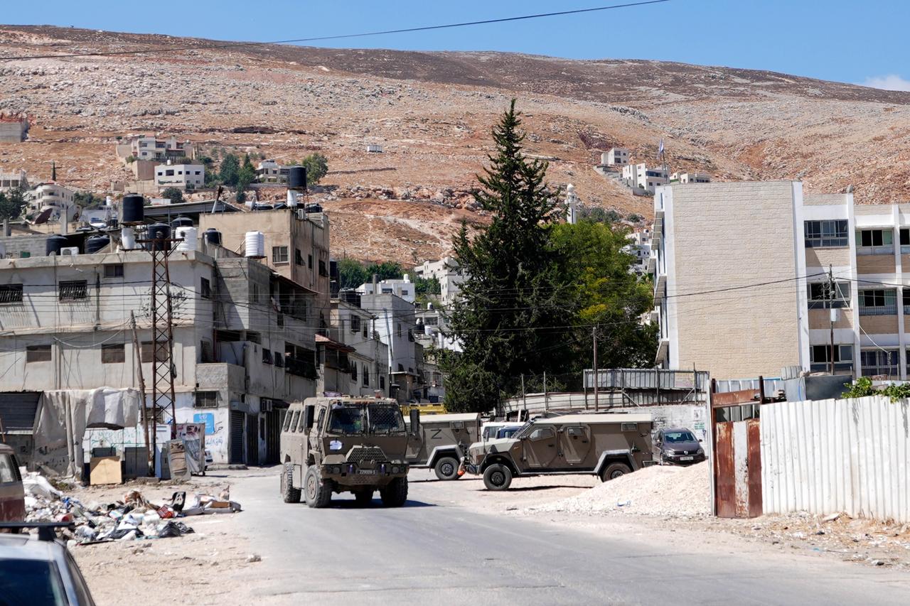 Israeli forces conduct a raid on the al-Askar Refugee Camp detaining numerous Palestinians and subjecting them to field interrogation in Nablus in the West Bank, Palestine, on September 4, 2026. (AA Photo)