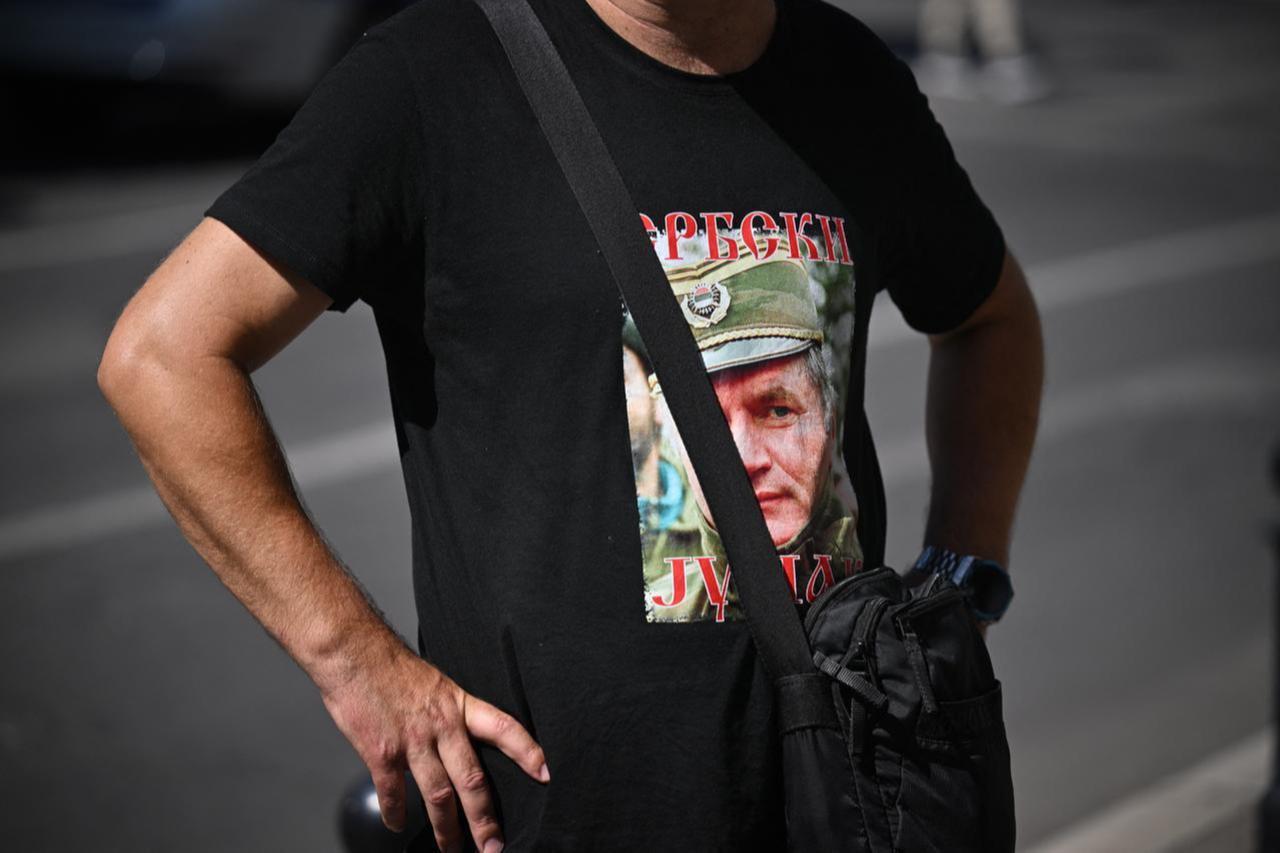 Bosnia demands sanctions over Mladic's state funeral in Serbia