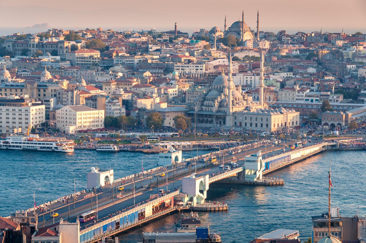 Istanbul to close roads in three districts for bicycle tour