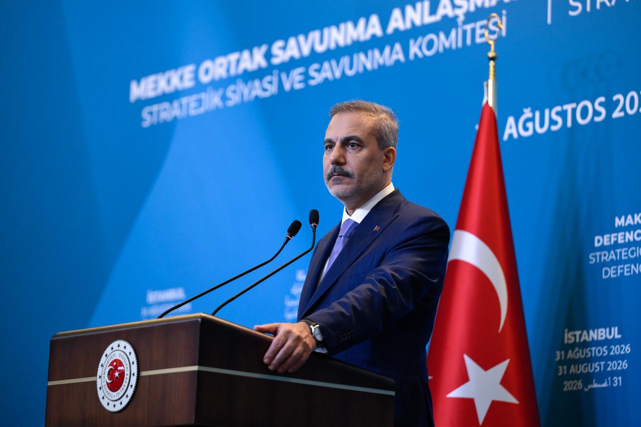 Turkish top diplomat visits Syria for talks on security, bilateral ties