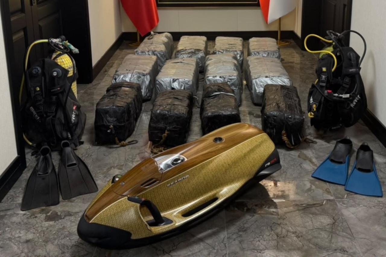 Türkiye seizes 350kg of cocaine hidden in ship's hull