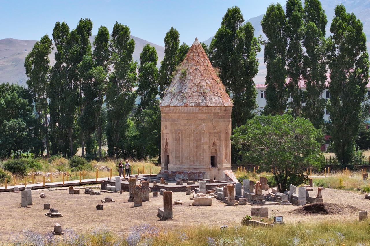 The 700-year-old Halime Hatun Tomb and the surrounding historic Seljuk Cemetery in the Gevas district of Van. (AA Photo)