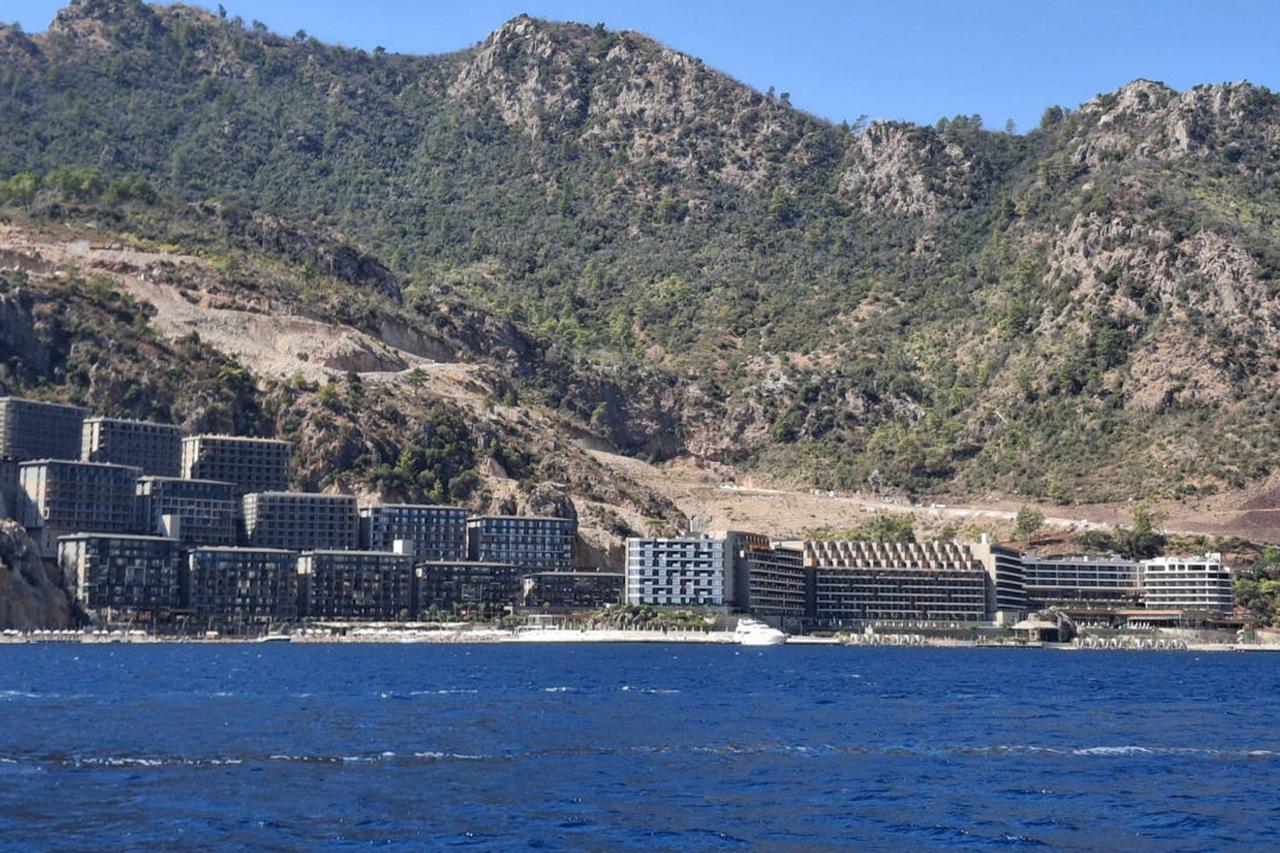 Marmaris coastal project faces criticism over ecological damage