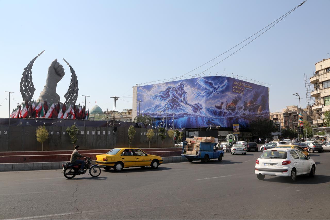 A huge anti-American billboard reading in Persian "The army of Satan will drown in the Persian Gulf" is unveiled at Enqelab Square in Tehran, Iran, Sept. 13, 2026. (AA Photo)