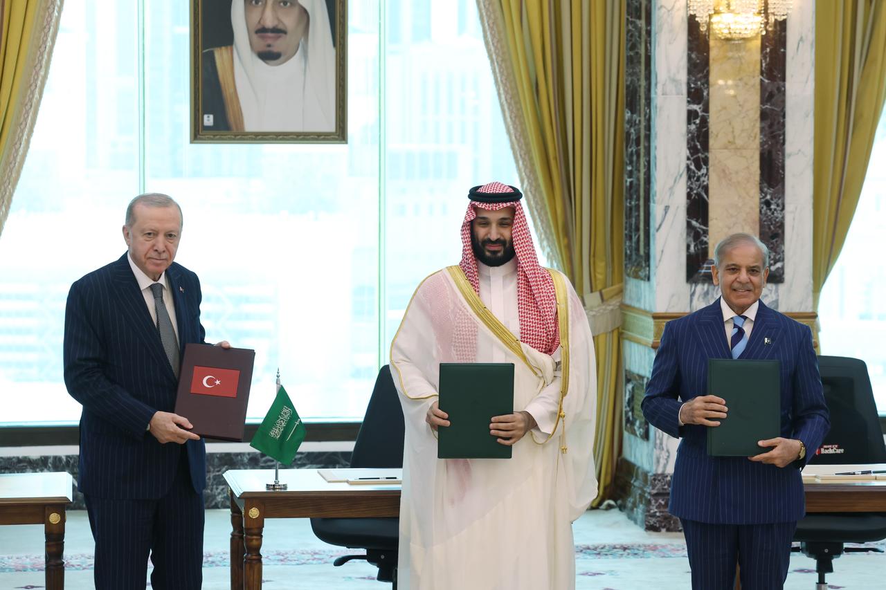 Turkish official rejects criticism that Mecca defense pact has 'failed': Report