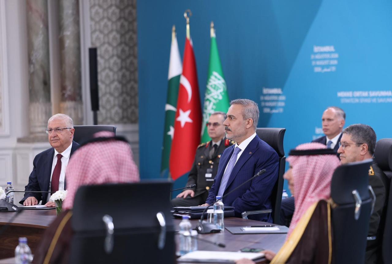Turkish, Pakistani, and Saudi officials attend the first meeting of the Strategic Political and Defense Committee, established under the Mecca Joint Defense Agreement, in Istanbul, Türkiye, Aug. 31, 2026. (Turkish Foreign Ministry/Handout)