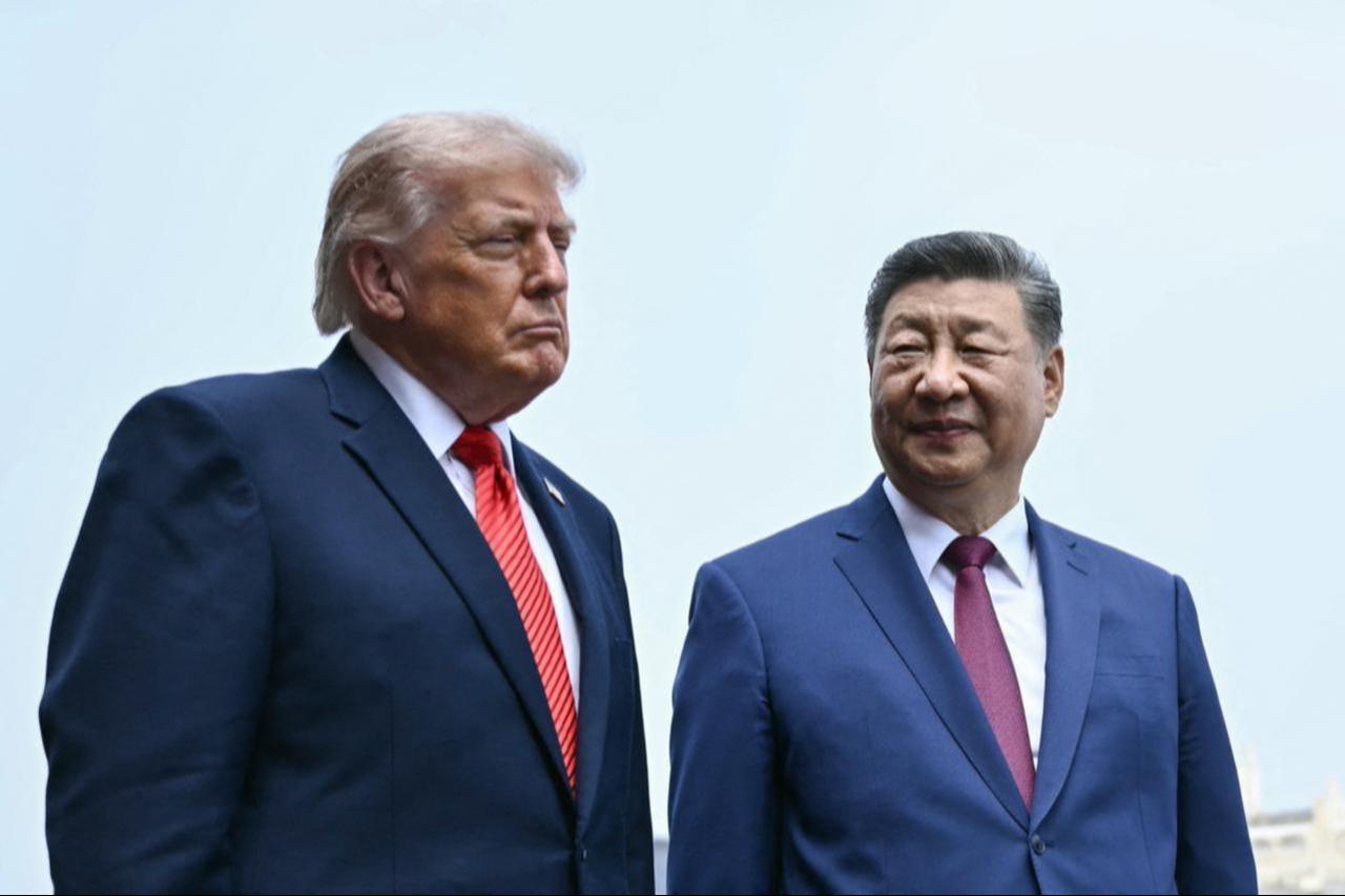 China's President Xi Jinping (R) and US President Donald Trump visit the Temple of Heaven in Beijing, May 14, 2026. (AFP Photo)