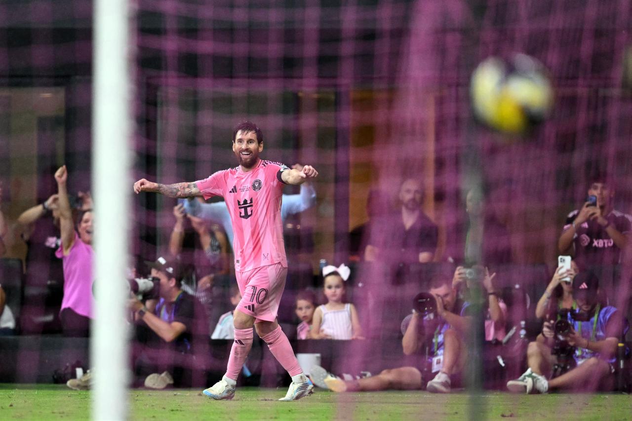 Inter Miami's Argentine forward #10 Lionel Messi celebrates after Inter Miami's Brazilian defender #05 Casemiro scored on a header assisted by him during the Campeones Cup final football match between Inter Miami CF and Mexico's Cruz Azul at Nu Stadium in Miami, Florida, on September 16, 2026. (AFP Photo)
