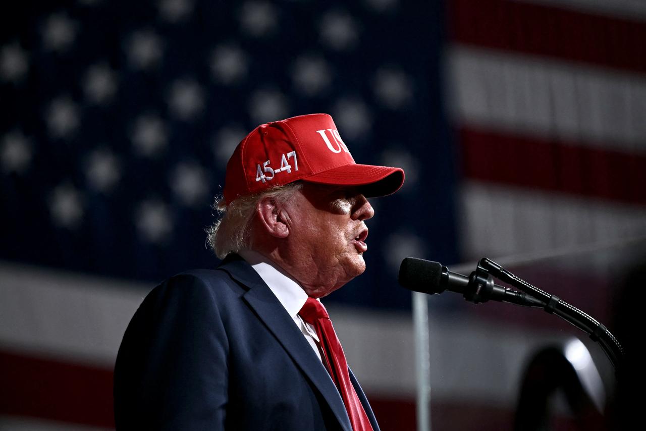 US President Donald Trump speaks at a rally at Gastonia Municipal Airport in Gastonia, North Carolina, on September 16, 2026. (AFP Photo)