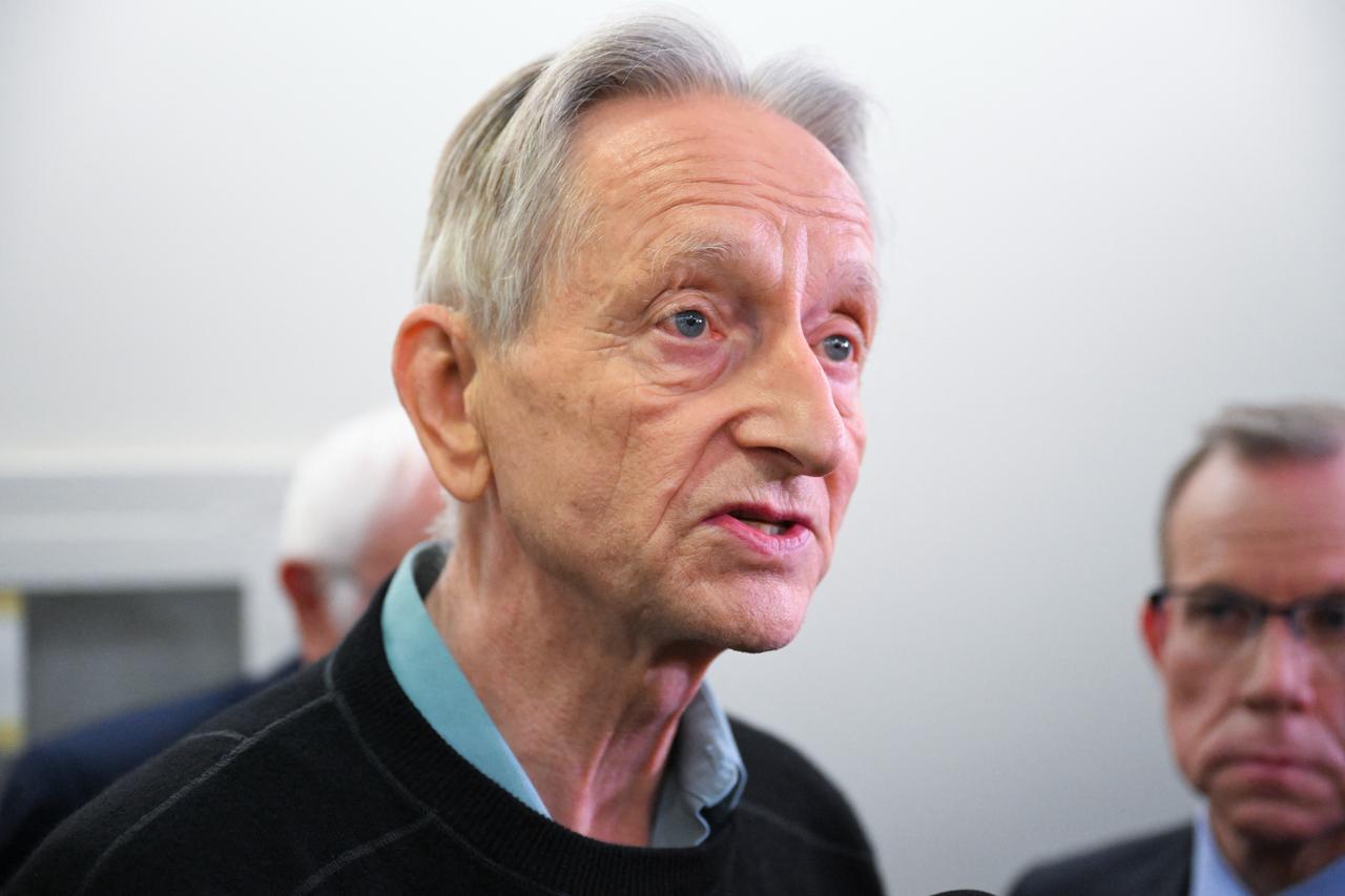Nobel laureate warns AI could become uncontrollable within a year