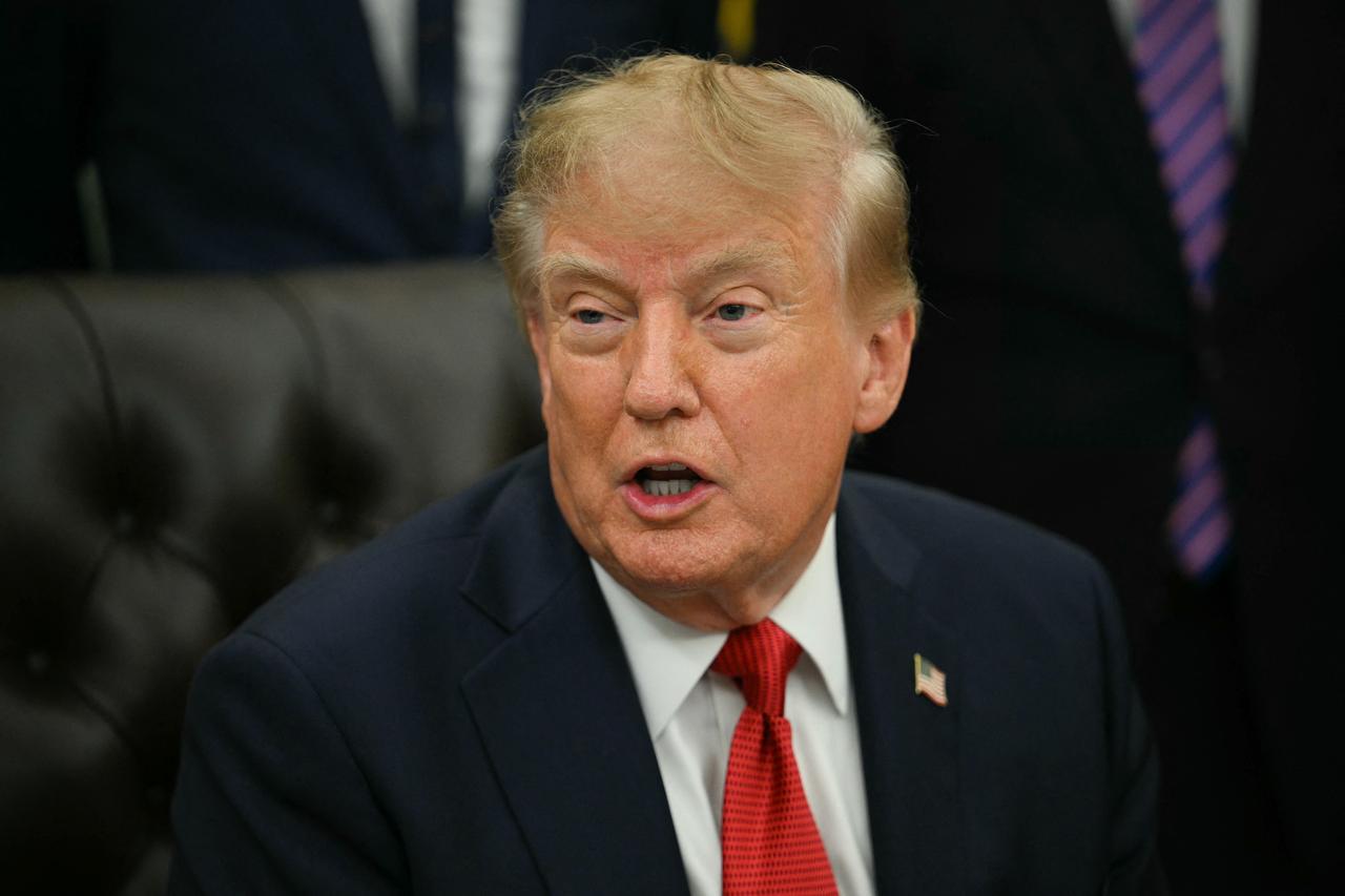 US President Donald Trump speaks about healthcare in the Oval Office of the White House in Washington, DC, on September 18, 2026. (AFP Photo)