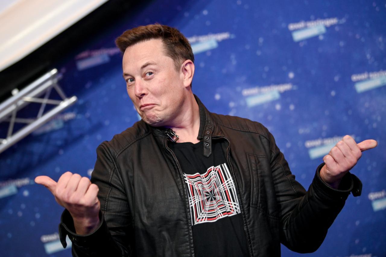 David Byrne writes original song for Elon Musk documentar