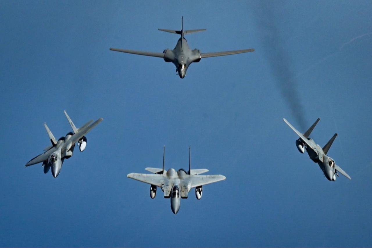 F-15 Formation, alongside an B-1B Lancer over Red Sea on Oct. 30, 2021. (Photo via CENTCOM)