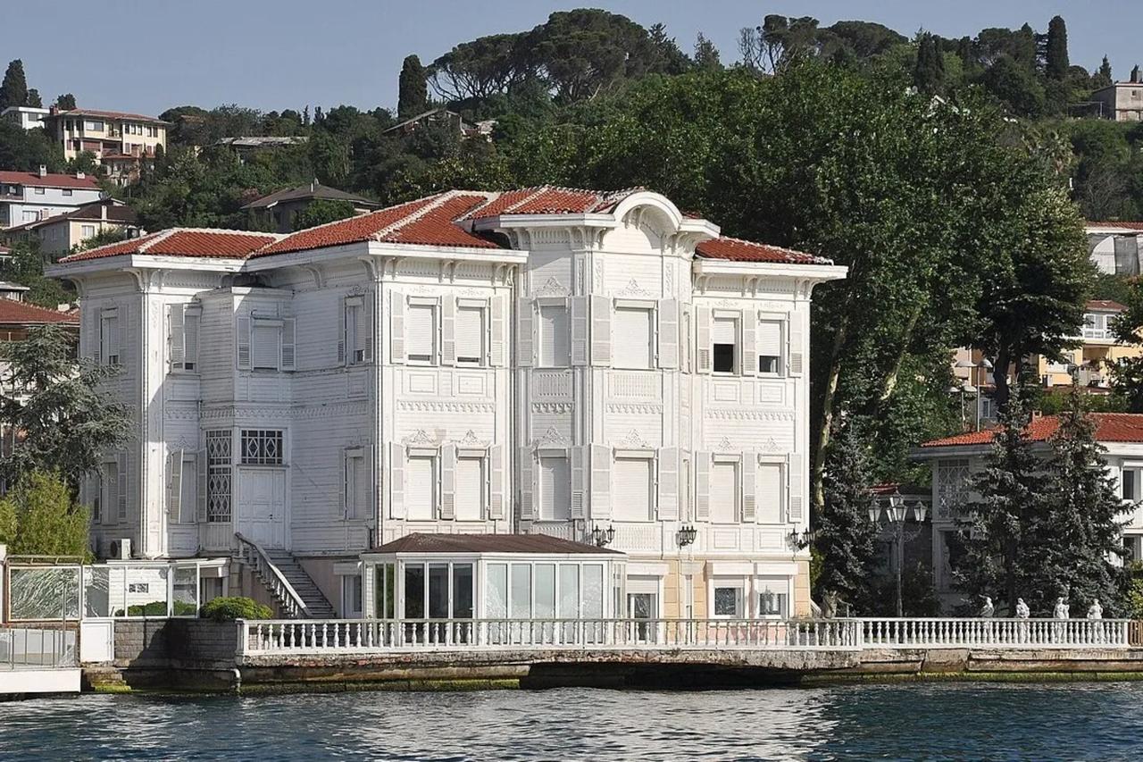 Hamdi Ulukaya reportedly offers $30M for $55M Bosphorus mansion in Istanbul