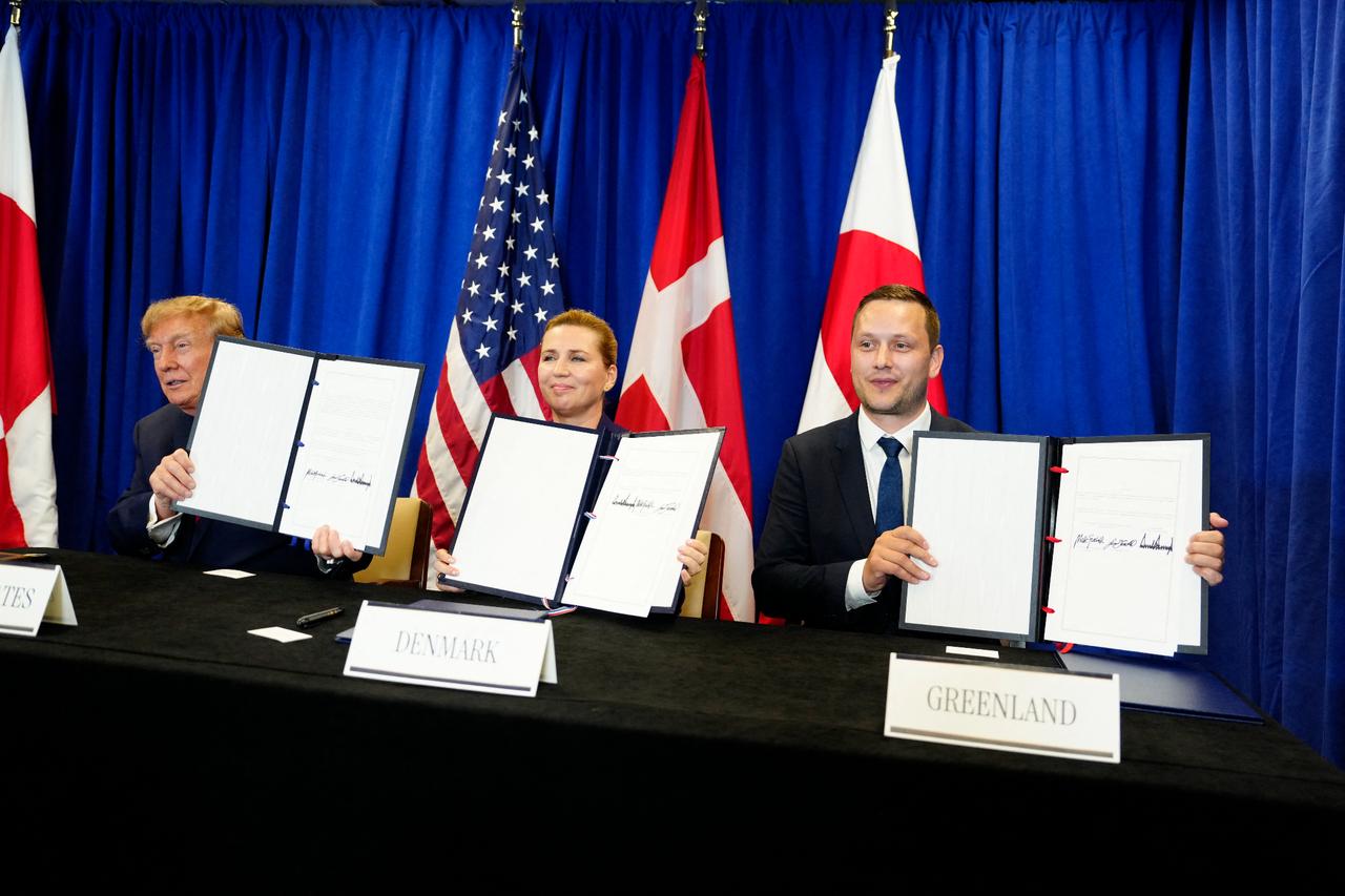 Trump signs Greenland security deal, stopping short of annexation Image