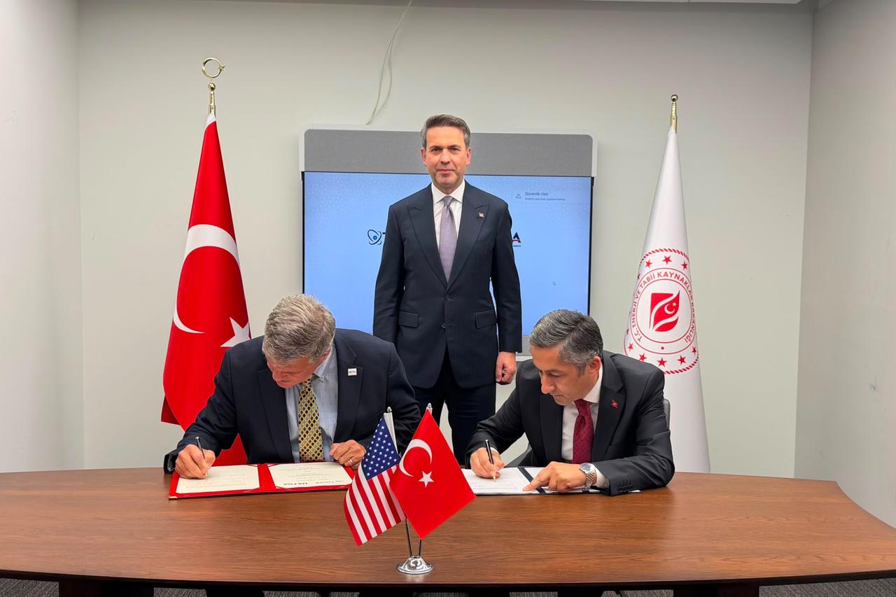 Türkiye, US sign cooperation deal on SMR, nuclear reactor designs