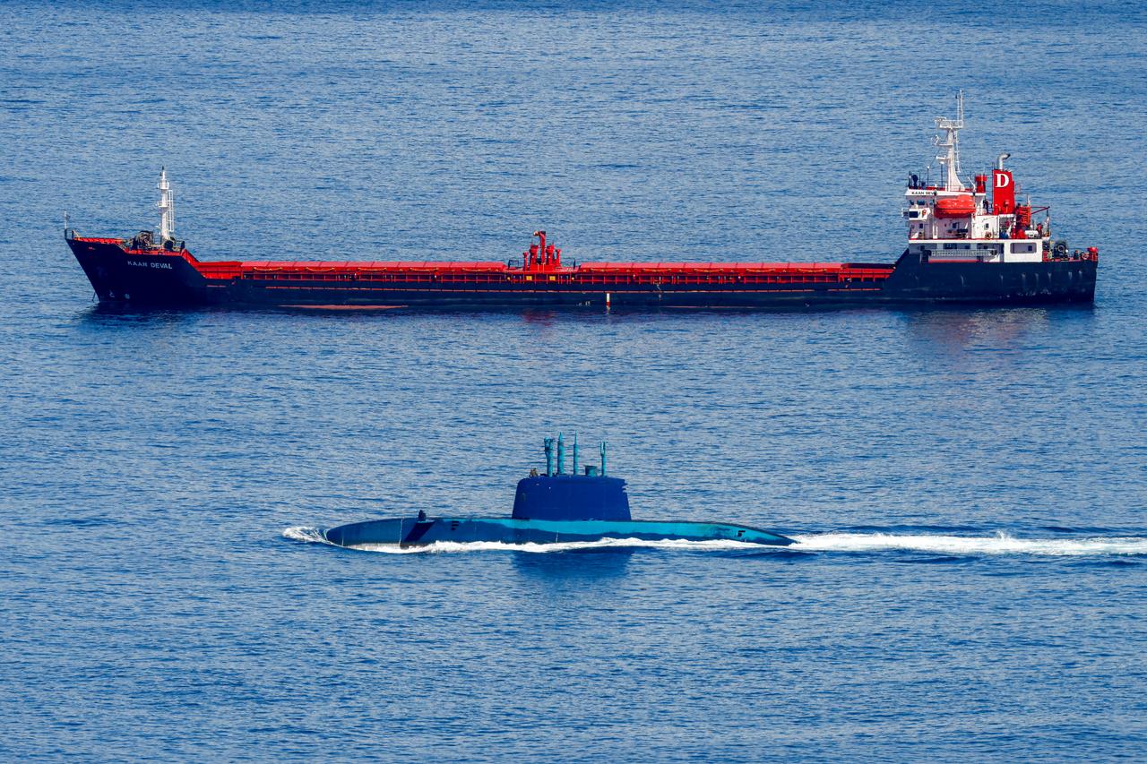 Türkiye's naval strength pushing Israel toward new submarines: Israeli media