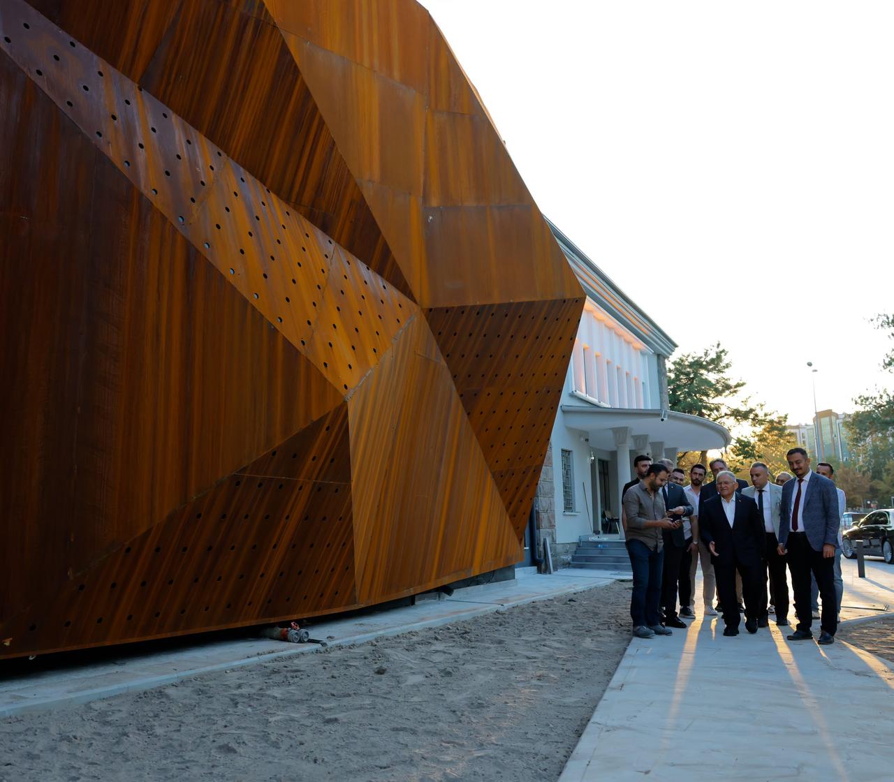 Kayseri Metropolitan Municipality Mayor Memduh Buyukkilic and accompanying officials inspect construction work at the new Paleontology and Fossil Museum in Kayseri, Türkiye. (AA Photo)