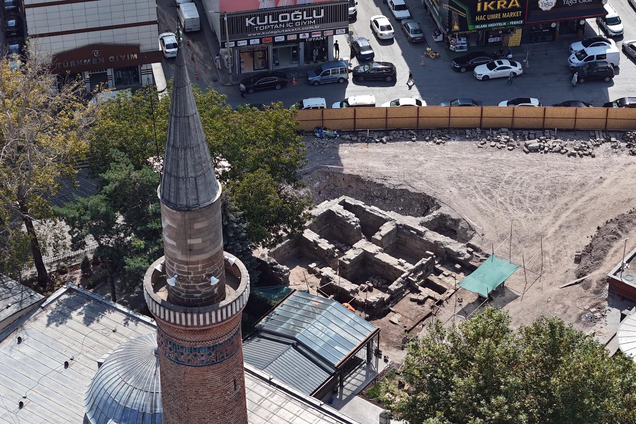 900-years-old madrasa believed to be Anatolia's earliest emerges in Türkiye