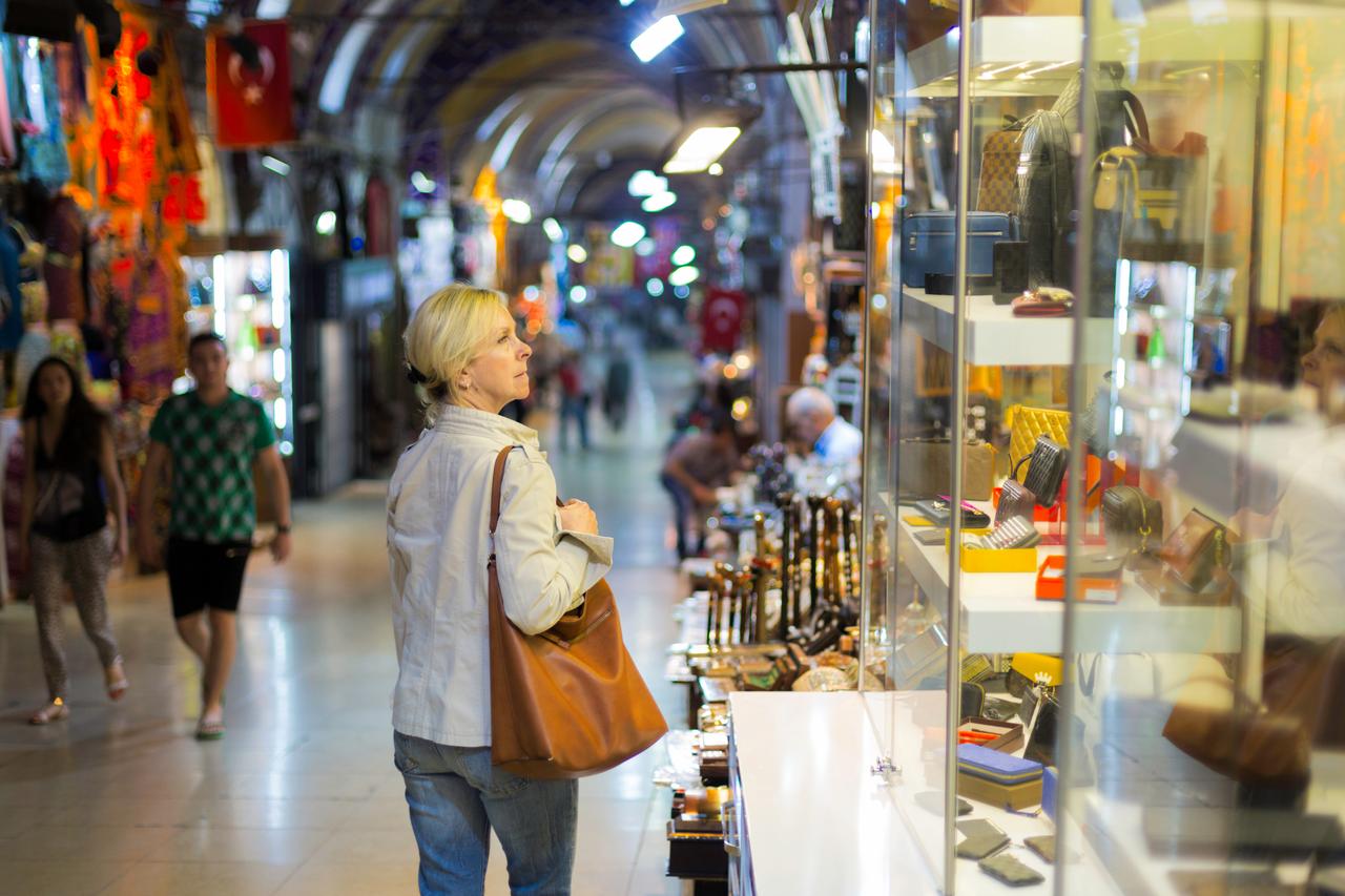 Quarter of Turkish wage earners run out of salary within a week
